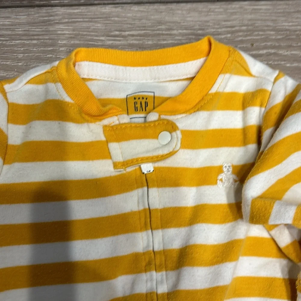 2 Baby Gap sleepers 3-6mo